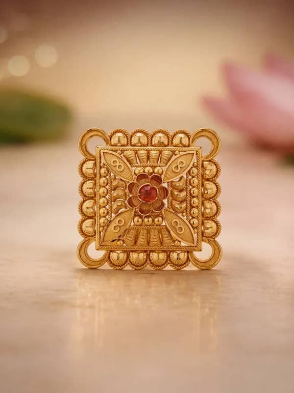 Square filigree ring